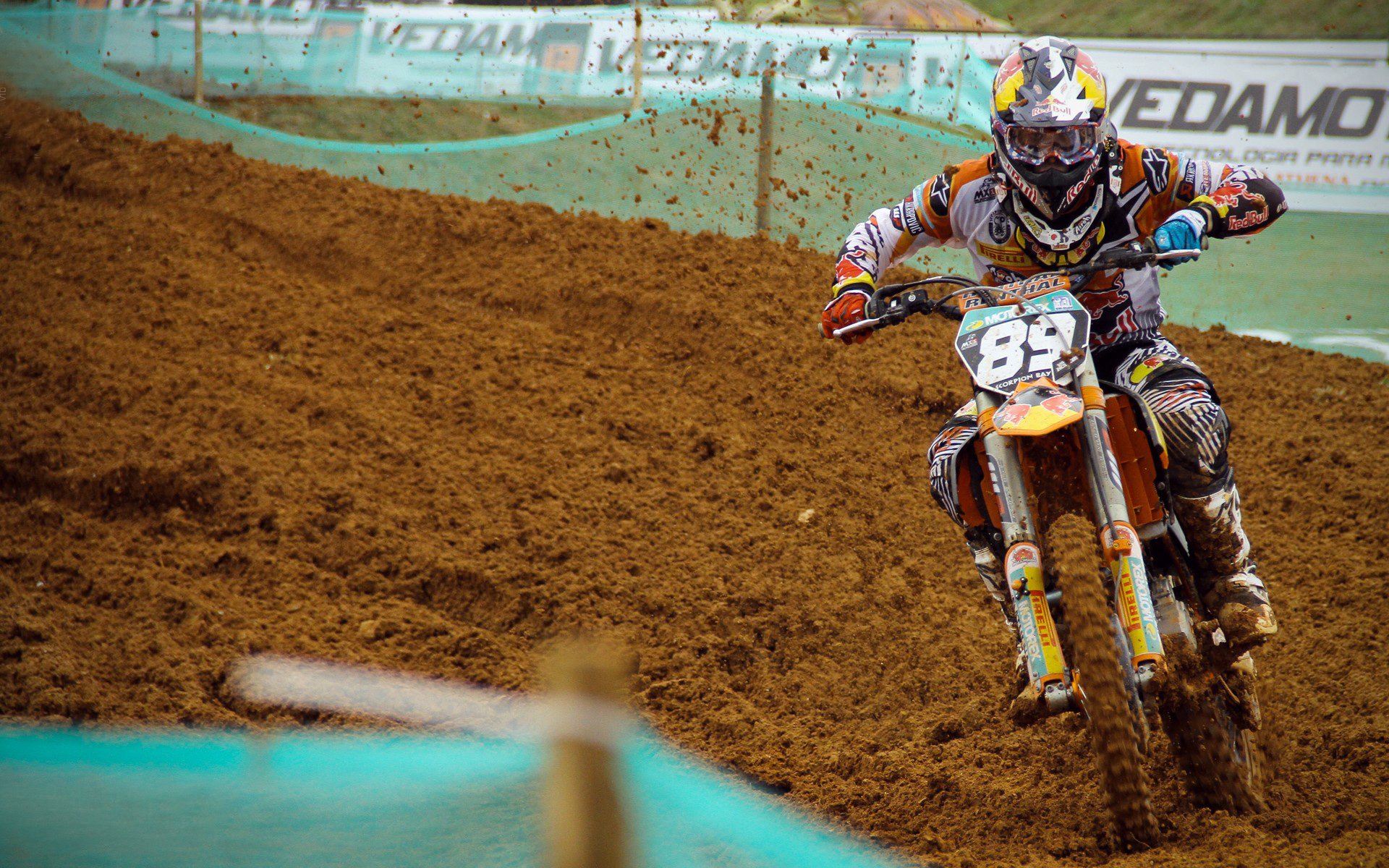 开云APP-绿茵场上的铁血碾压，羽球场上的绝对统治，当德国战车遇见戴氏王朝